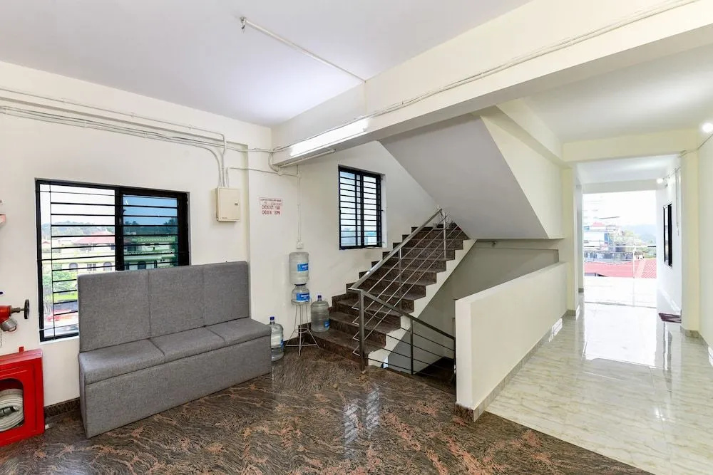 SilverKey Executive Stays 65165 Athani Residency