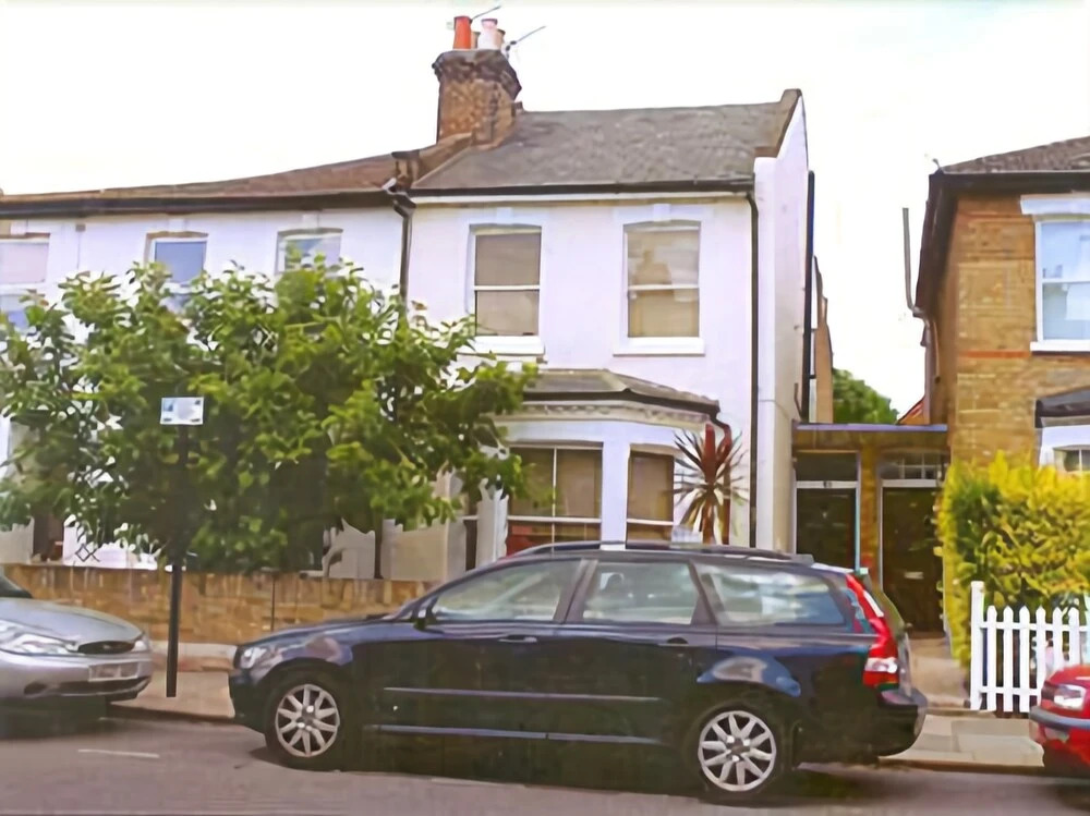 At Home Chiswick