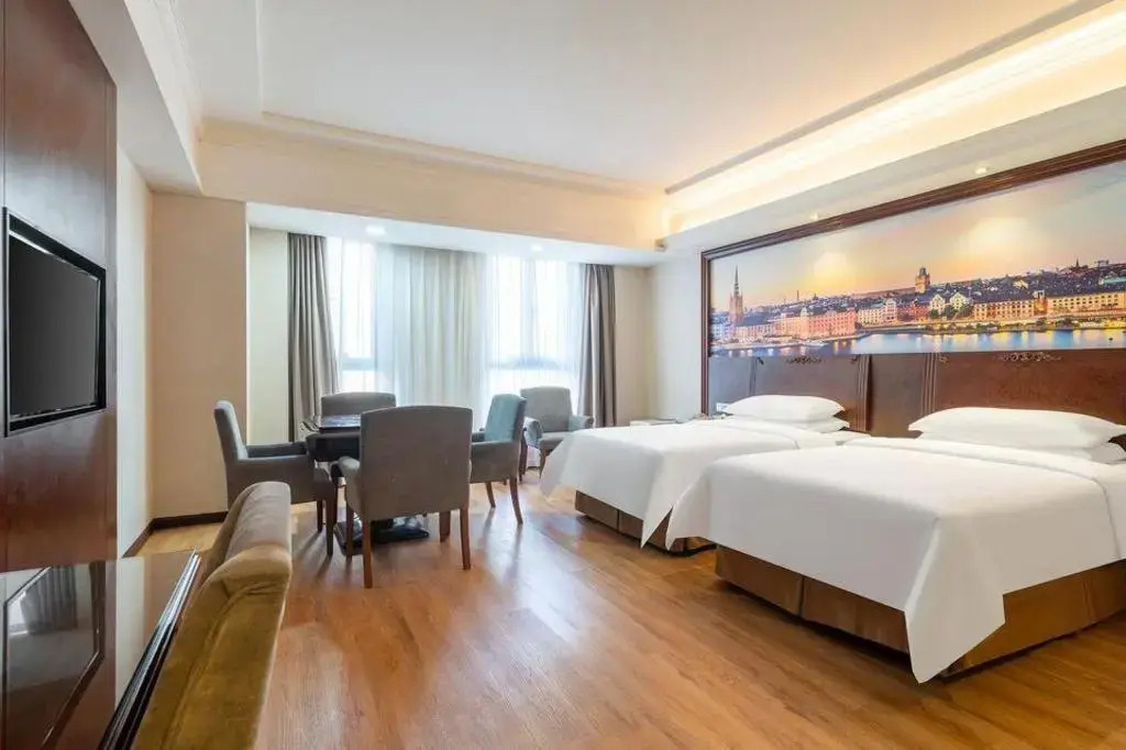 Vienna Hotel Shanghai Jinshan Xincheng Wanda