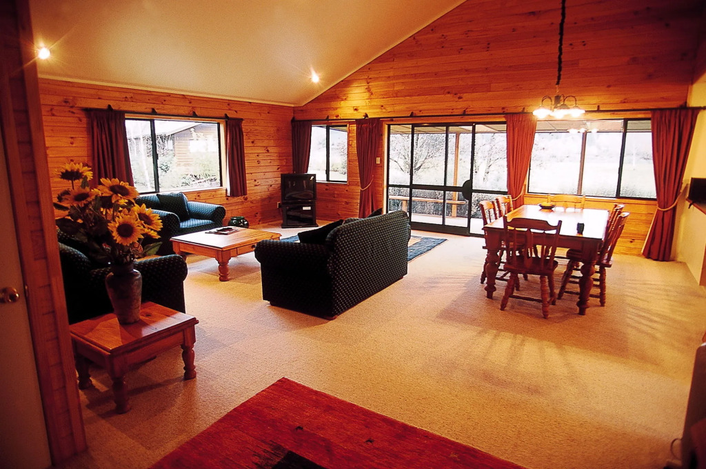 Tongariro Lodge