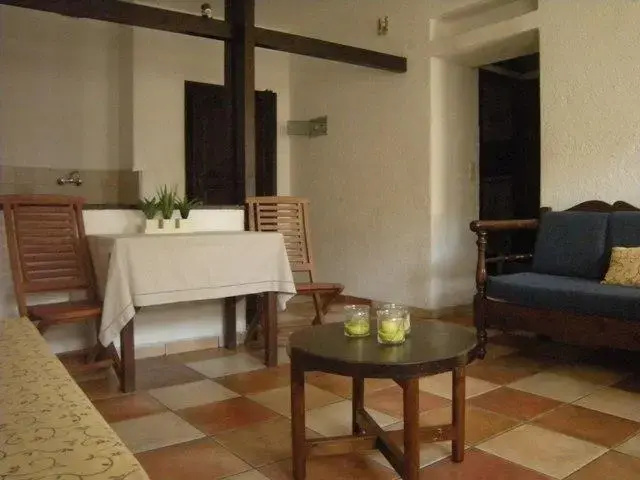 Diana Hotel Apartments
