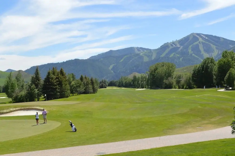 Snowcreek Condominiums 1579 2 Bedrooms 2 Bathrooms Condo