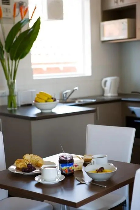 Easystay Apartments Raglan Street