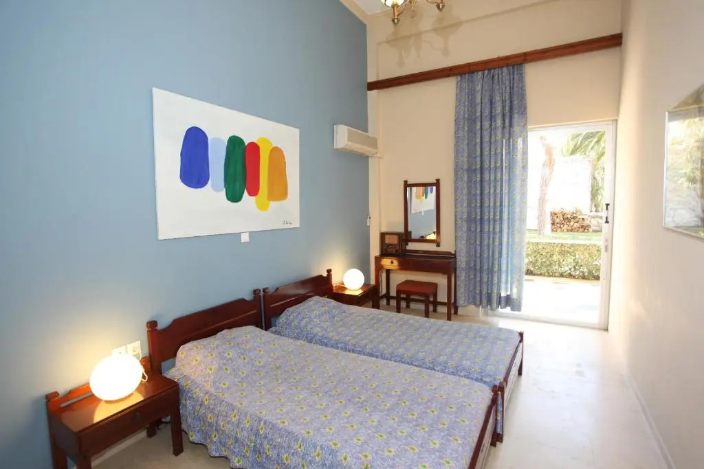 Ballos Apartments