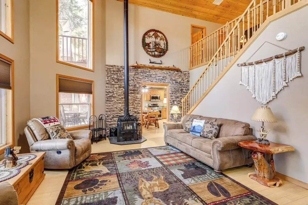 Mountain Retreat in Flagstaff’s Kachina Village