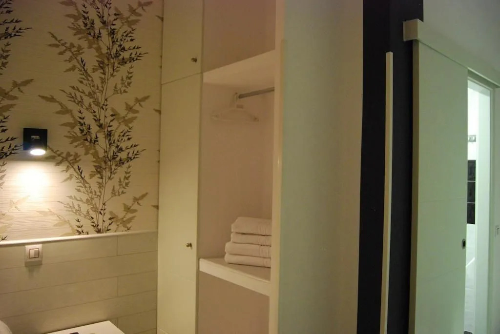 Hostal PETITE MAMAN