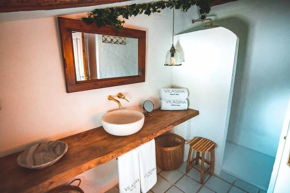VILASIRA Rooms & Wines - Adults Only