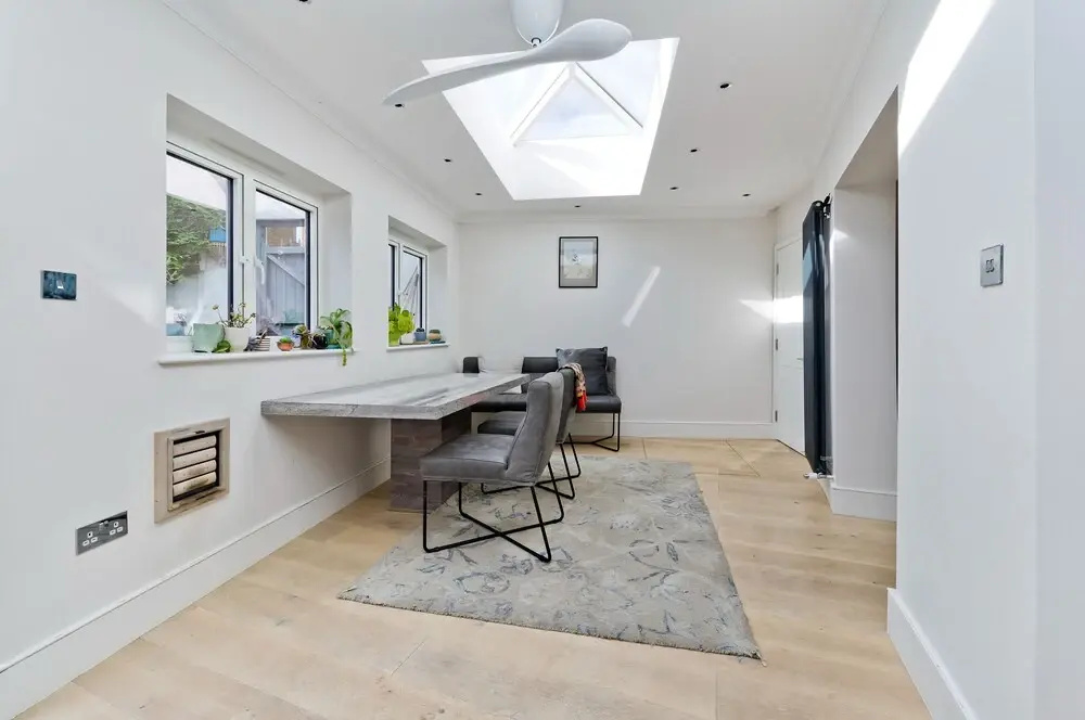 Spacious Family House With Garden Near Battersea Park by Underthedoormat
