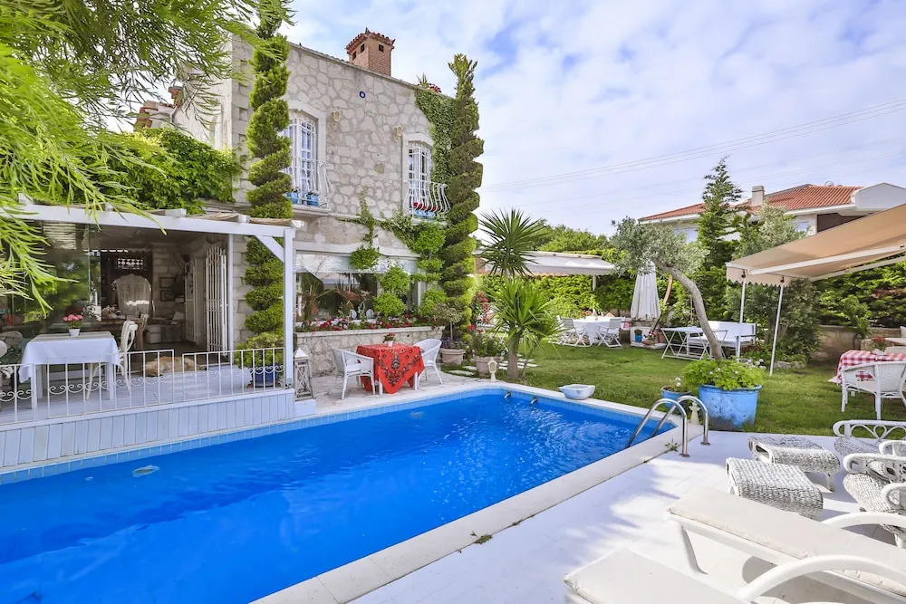 My Stone Home Hotel