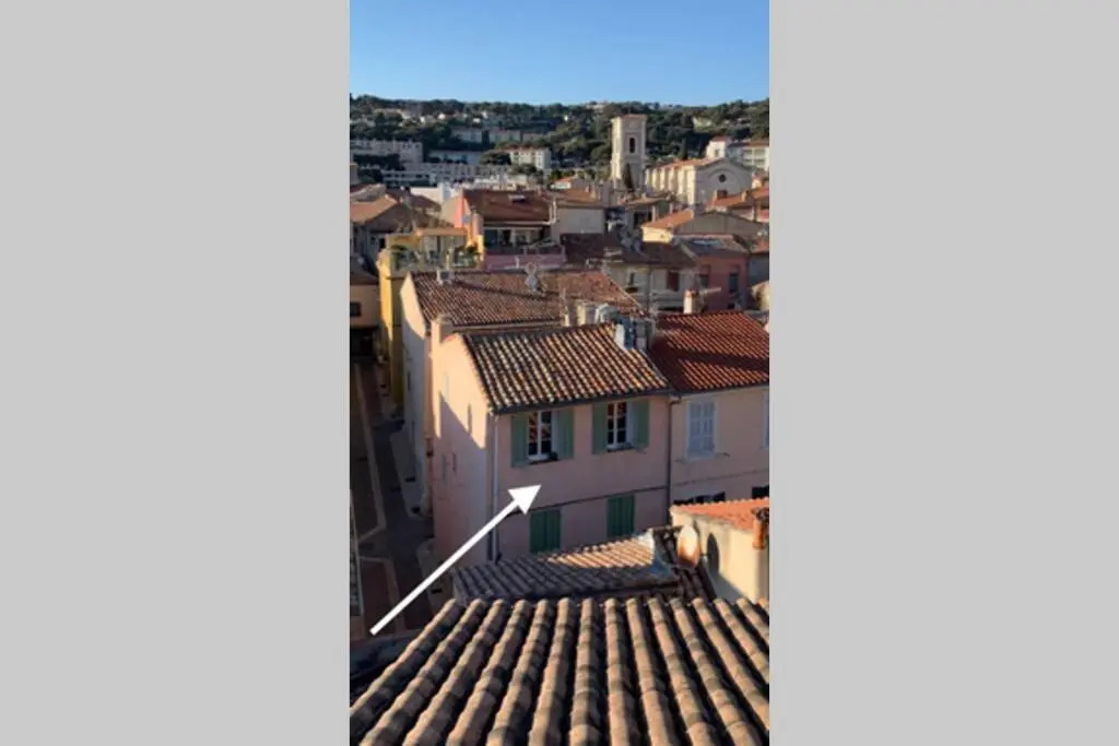 LE RAVISSANT - 50m du Port - très calme