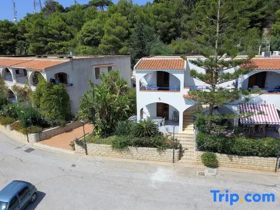Holiday House with panoramic view: Balcony, wifi, self-catering, 250mt from the
