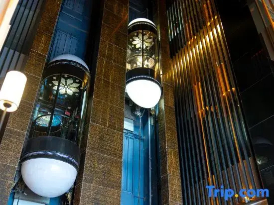Baohui Hotel