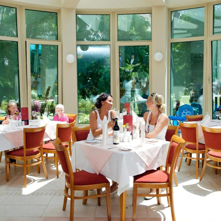 Jeravi Beach Hotel - All Inclusive