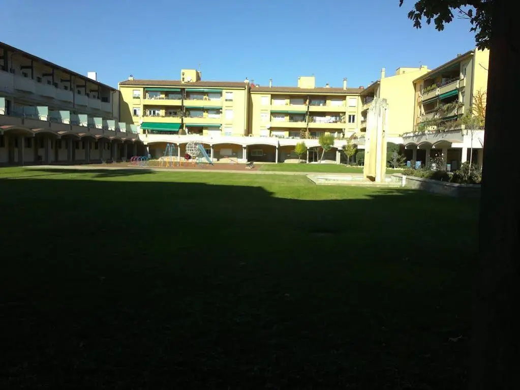 Livingirona Apartments