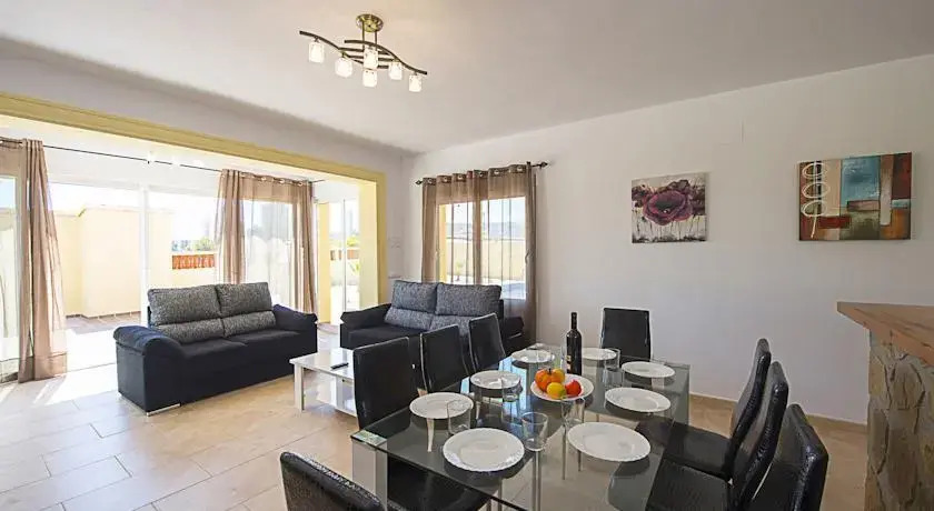 Villa Agudin - PlusHolidays
