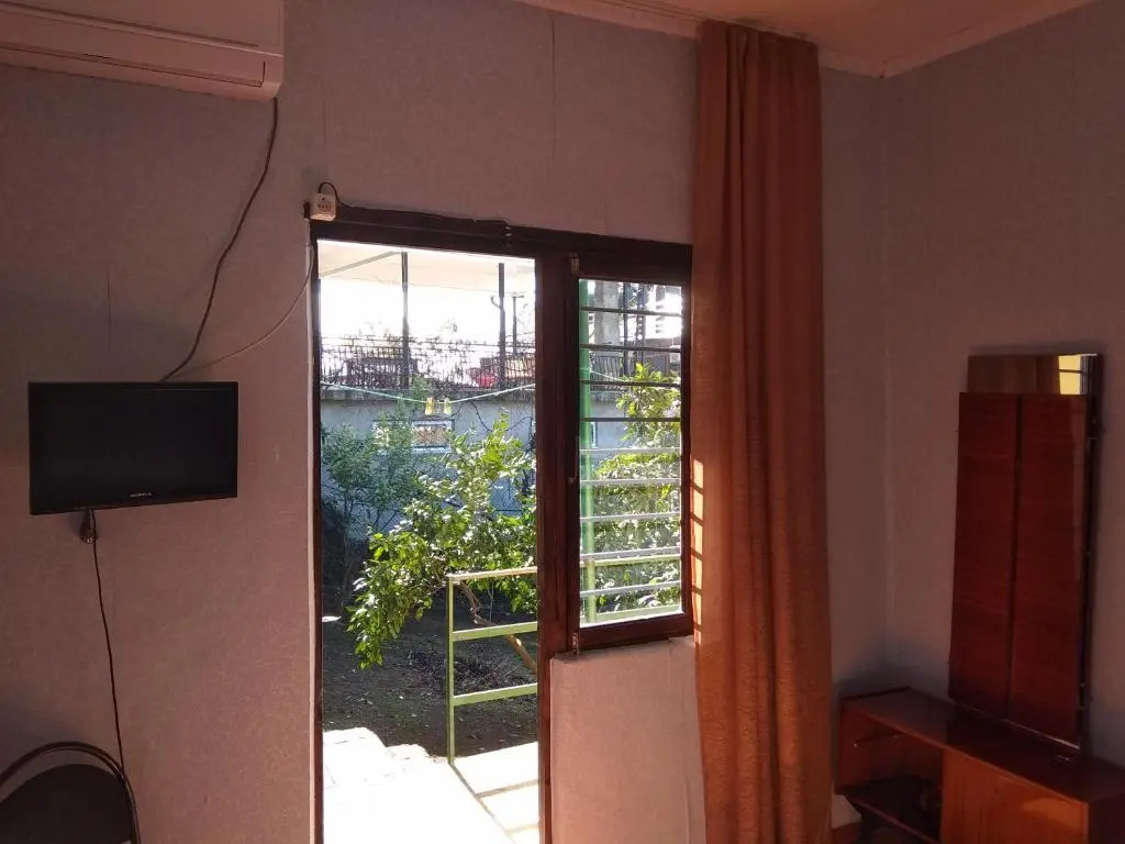 Guesthouse on Kabardinskaya 139a