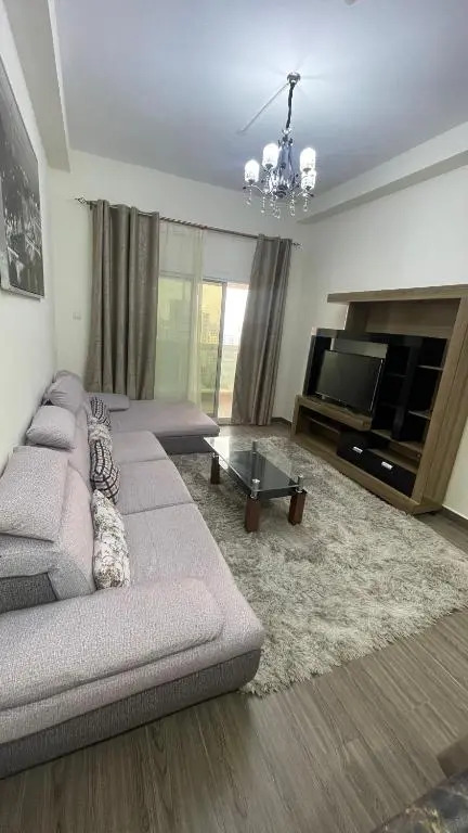 Lovely 2 bedroom with parking for rent in ajman