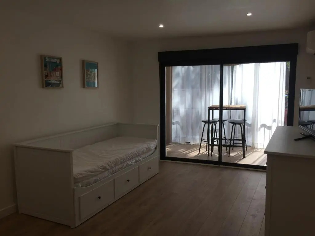 Studio avec parkingk privé, plage et centre à pied