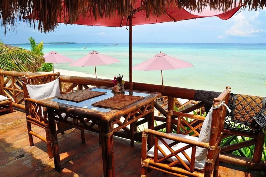 The Coral Blue Oriental Beach Villas and Suites