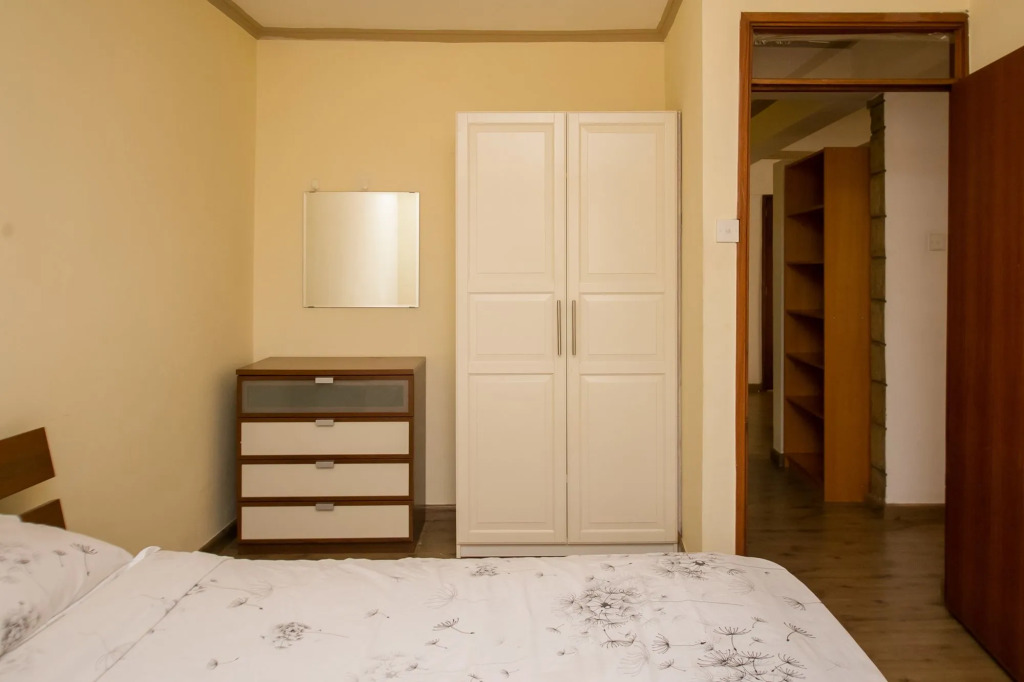 Kates Hotel & Residence