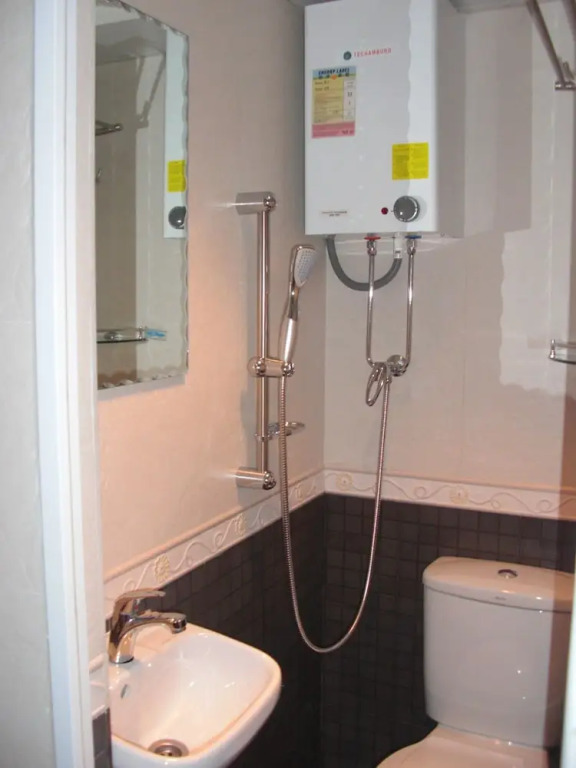Dynasty Commercial Hotel
