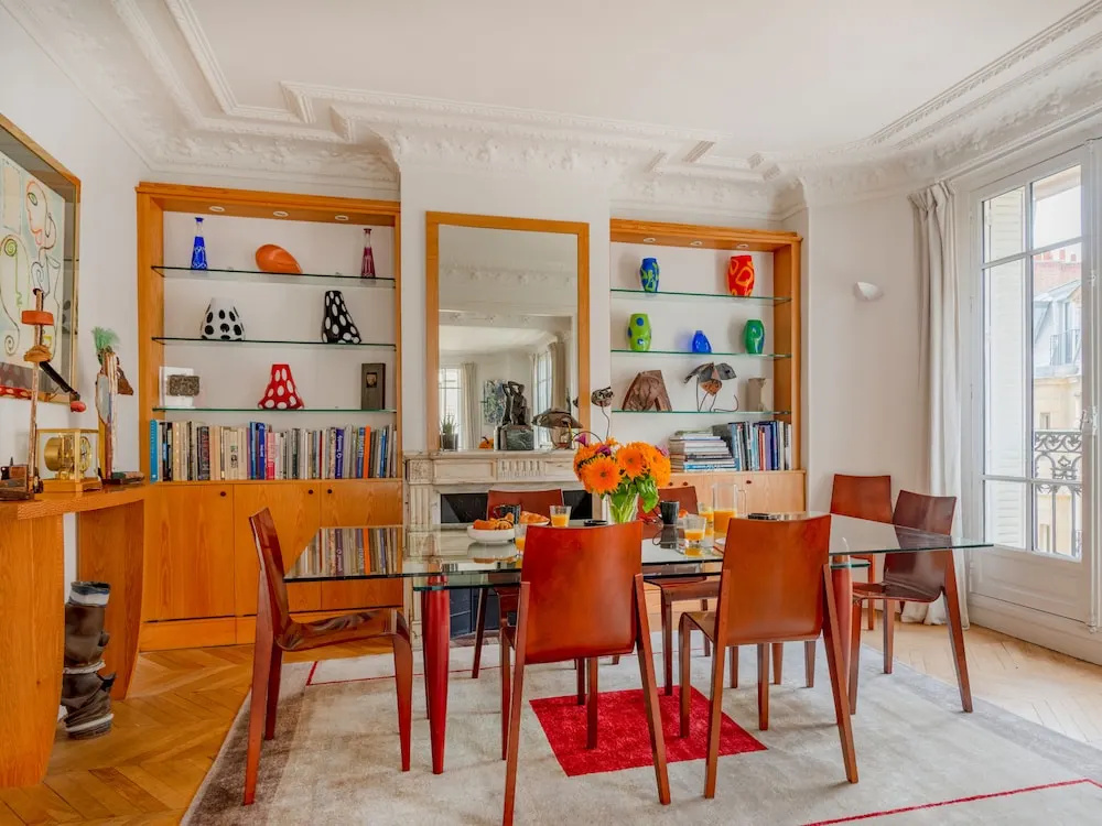 Paris Eugène Design Residence