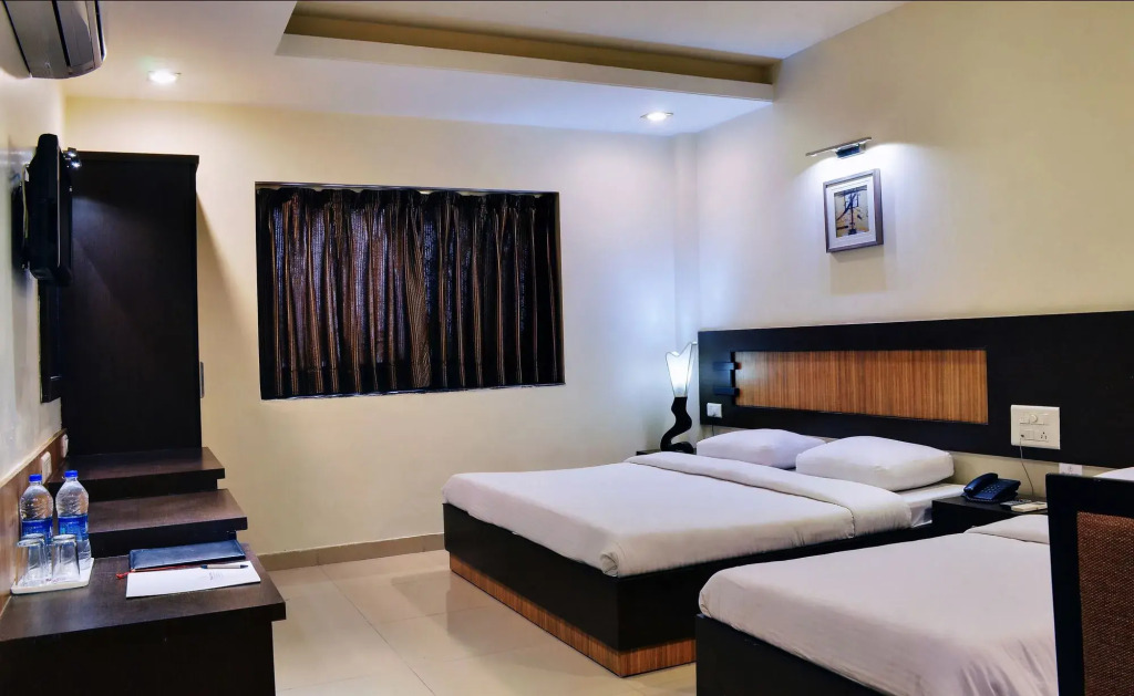 Hotel Shanti Palace