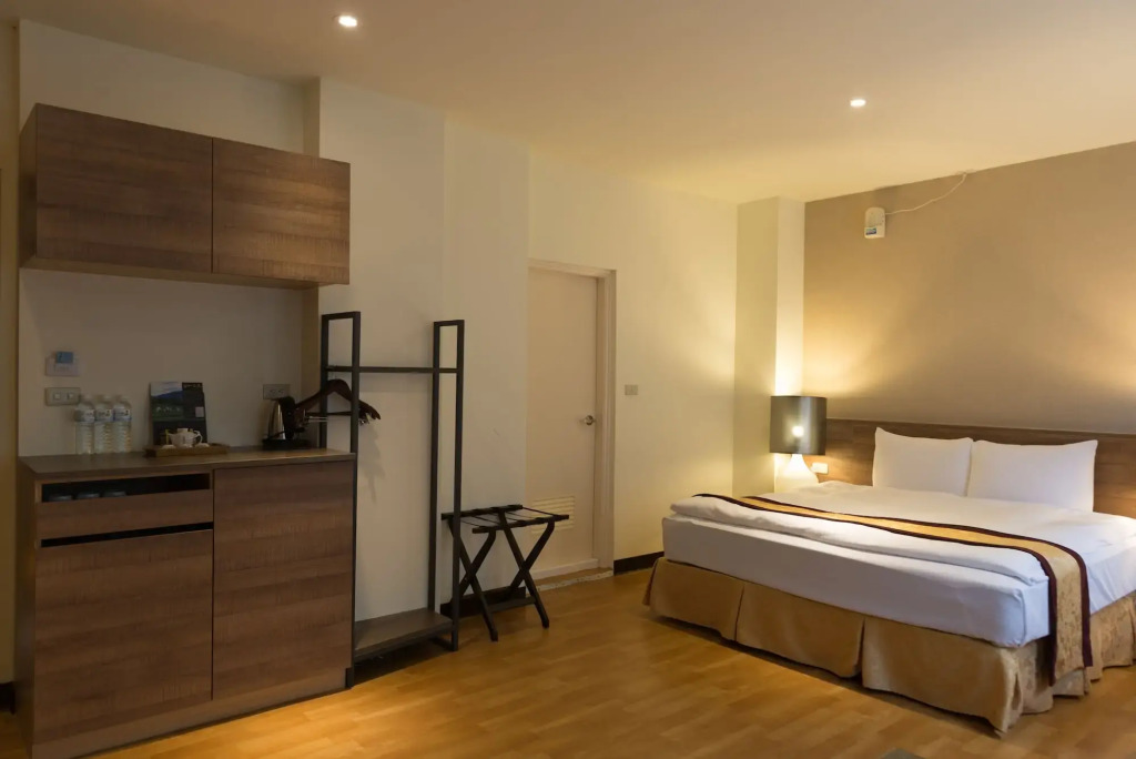Lishan Guest House