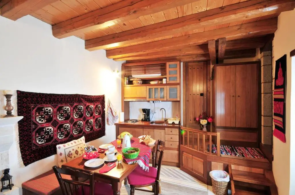 Izambo Guesthouse