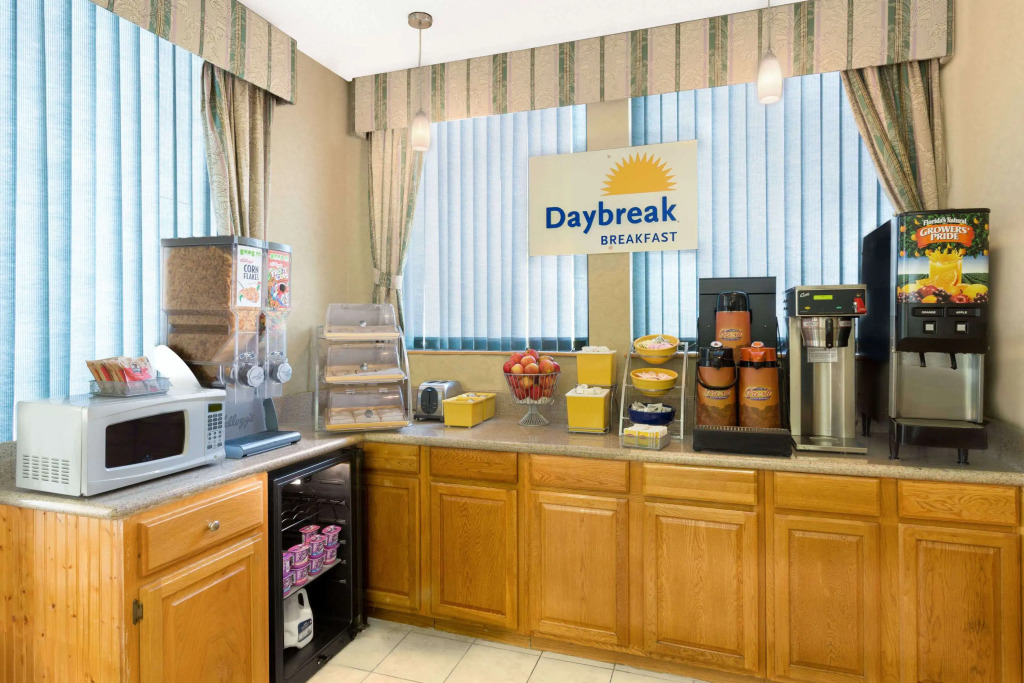 Days Inn by Wyndham Biscoe