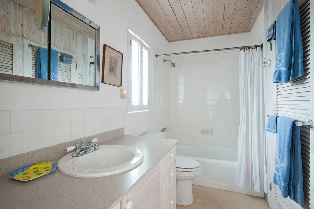 Wreckless by Eleuthera Vacation Rentals