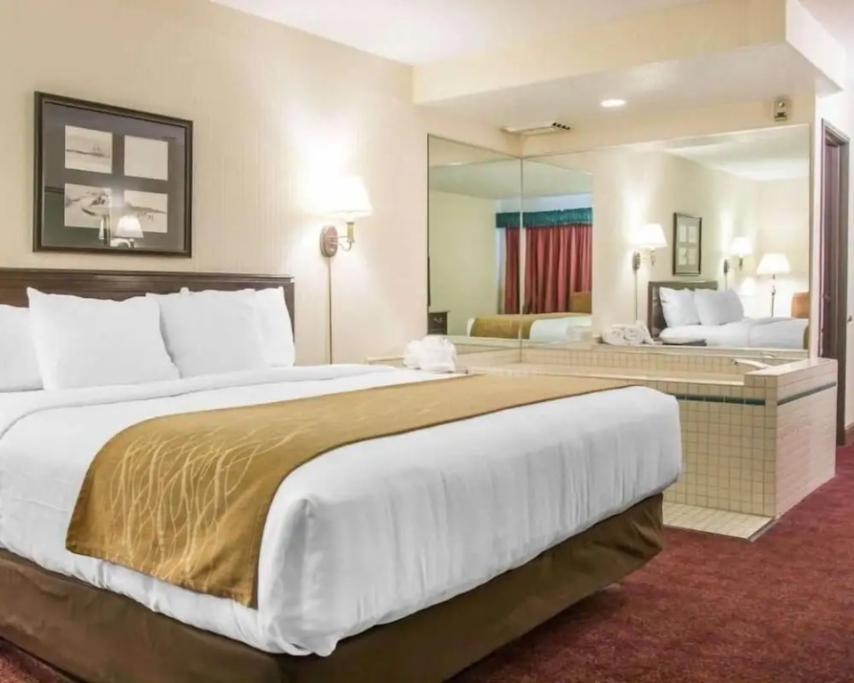 Canberra Premiere Comfort Hotel