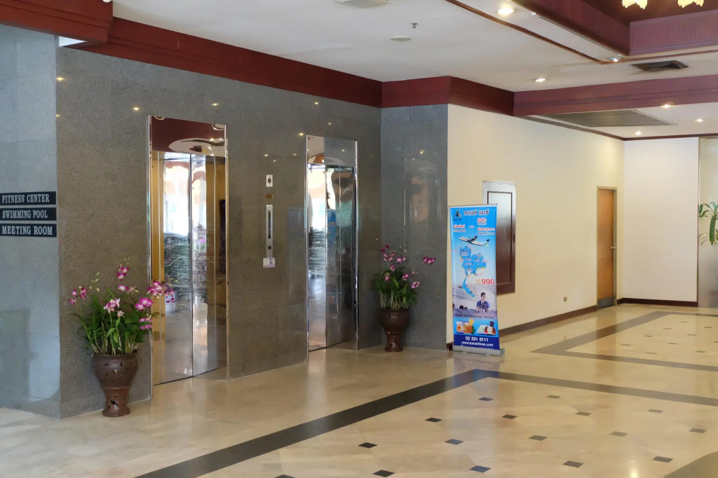 Tarin Hotel