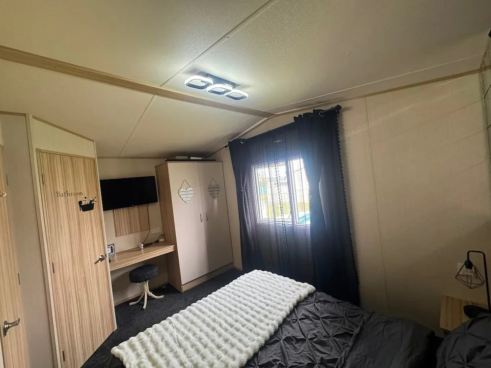 Holiday Park Caravan Fluffy in Harts Holiday Park