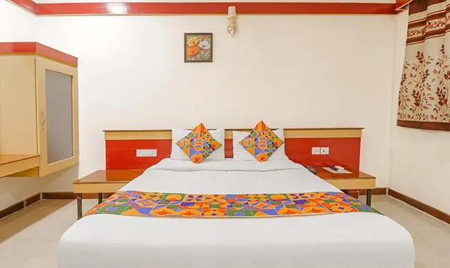 Fabhotel Sri Sai Ram Suites