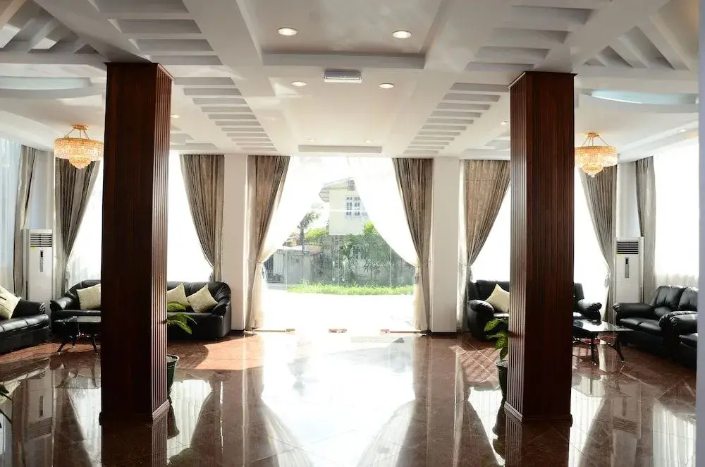 Great Glory Hotel