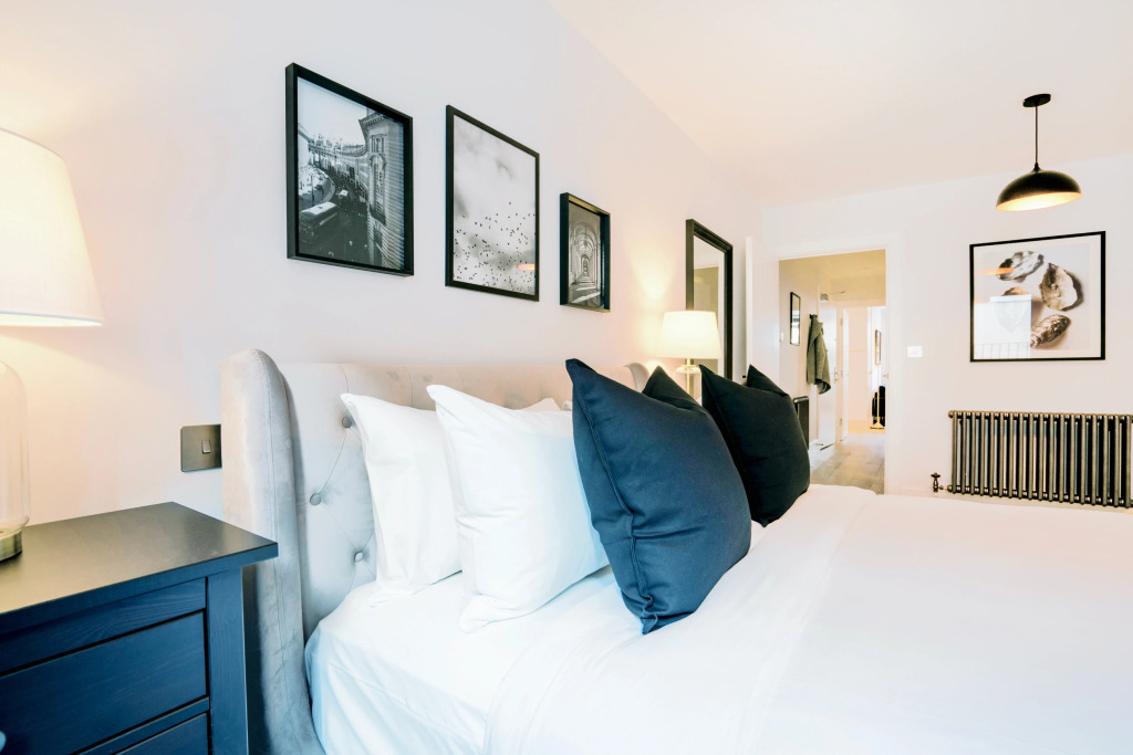 King's Mews II Apartments