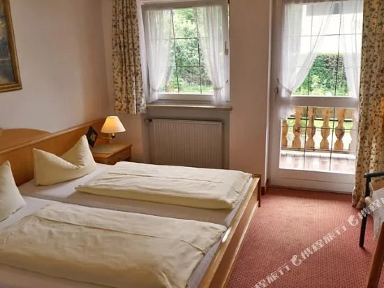 Hotel Zibert Garni
