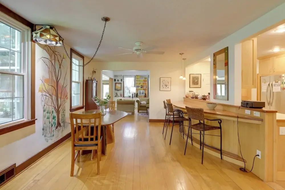 Spacious & Updated Farmhouse in Yellow Springs