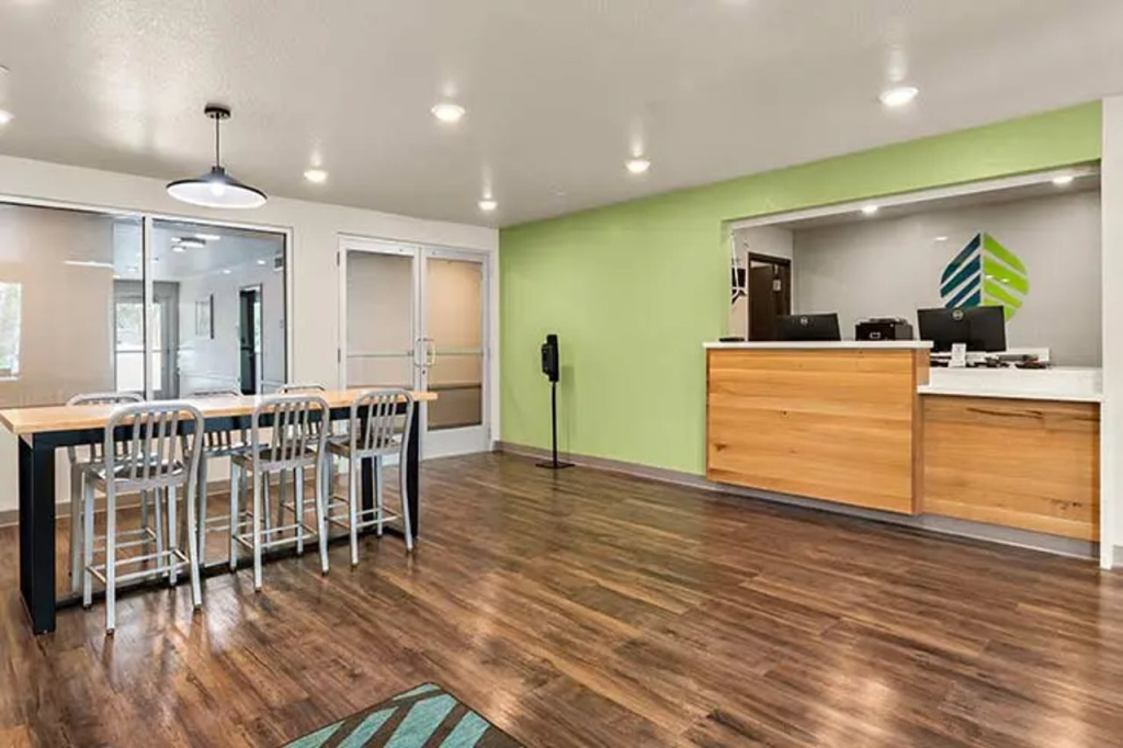 WoodSpring Suites Pensacola West