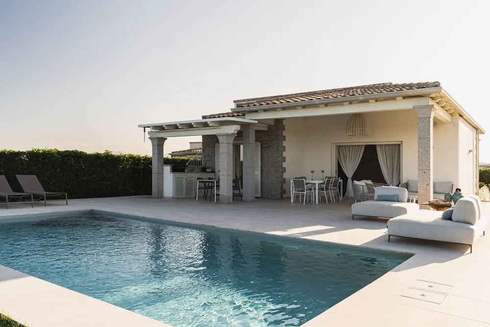 Villa Blue Sphere with Pool by Wonderful Italy