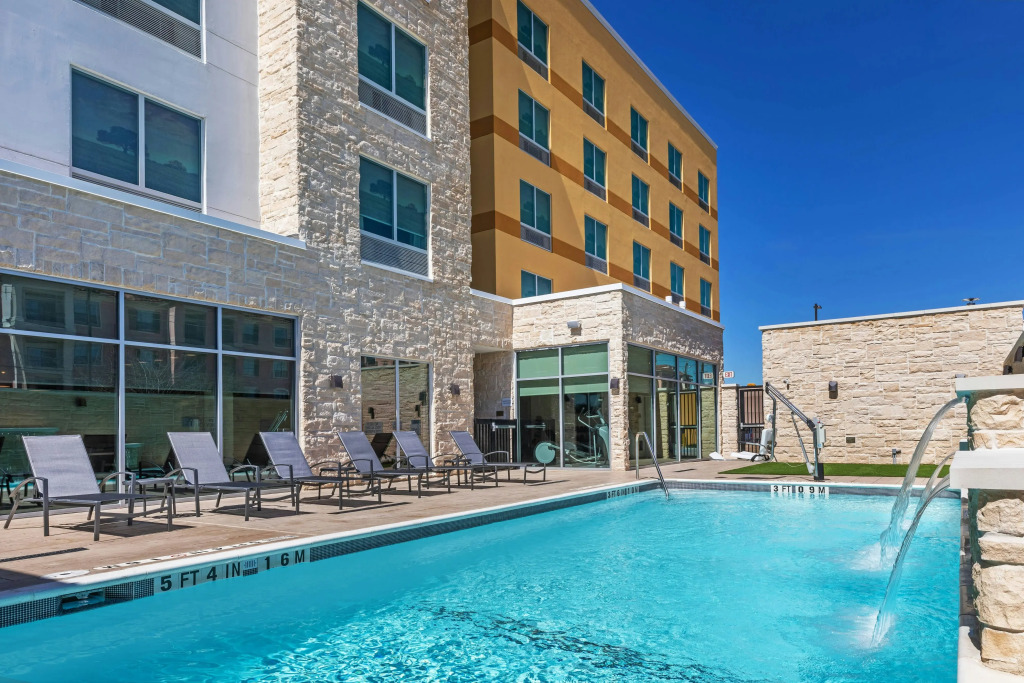Fairfield Inn & Suites Houston Memorial City Area