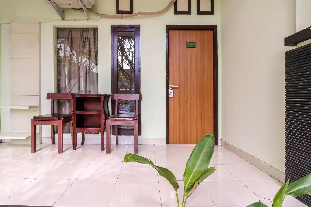 OYO 1445 Jimbaran 12 Residence