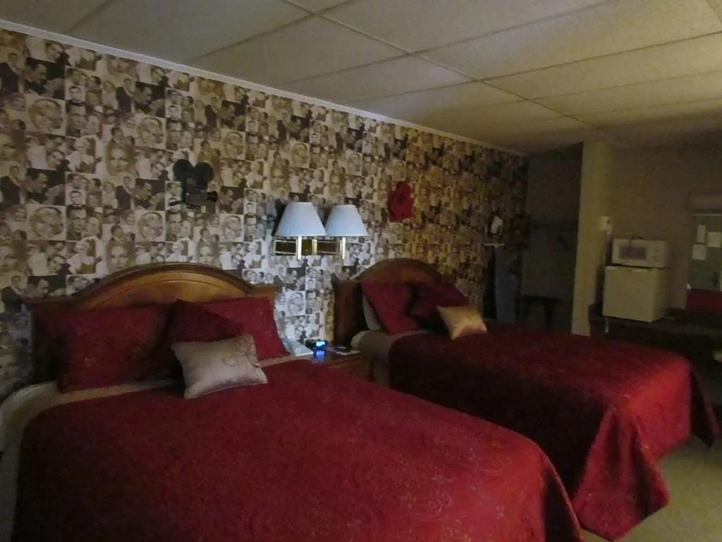 Tall Corn Inn