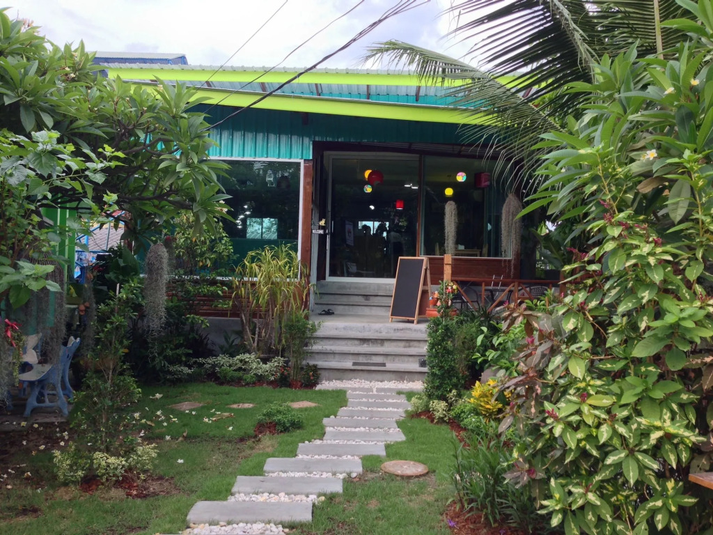 Samui Poshtel