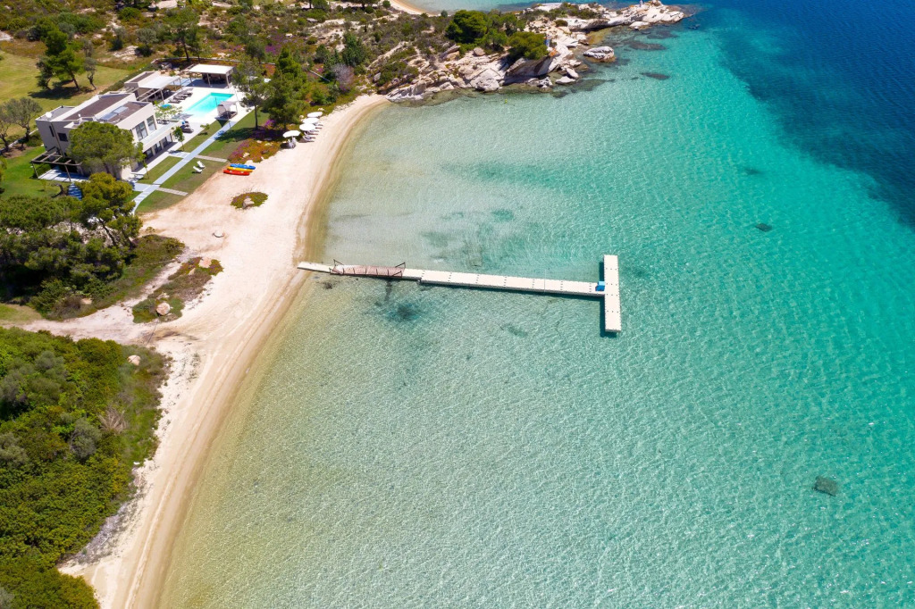 Ti Amo Secrets Diaporos Island Villas