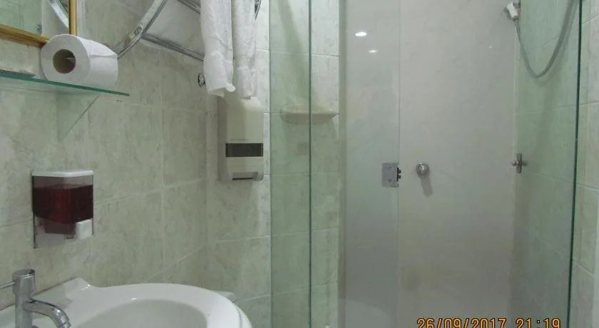 Rizzo Plaza Hotel