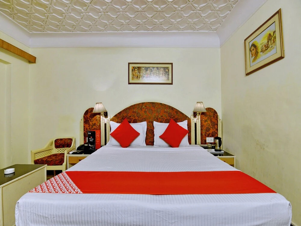 Hotel Neelam
