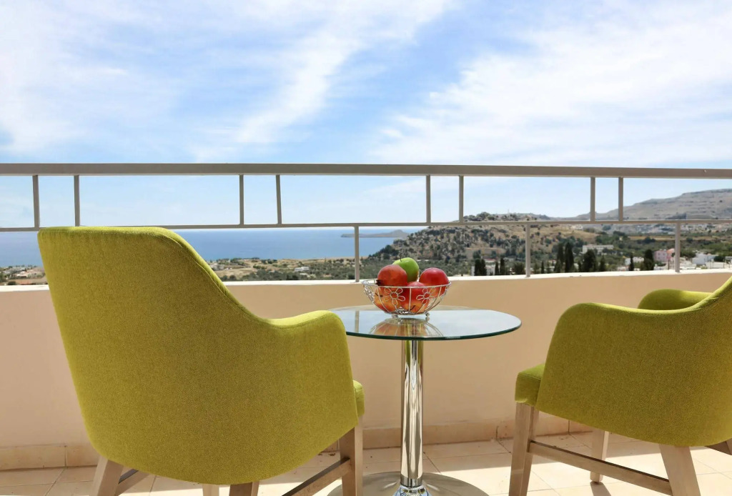 Athoniki Villas