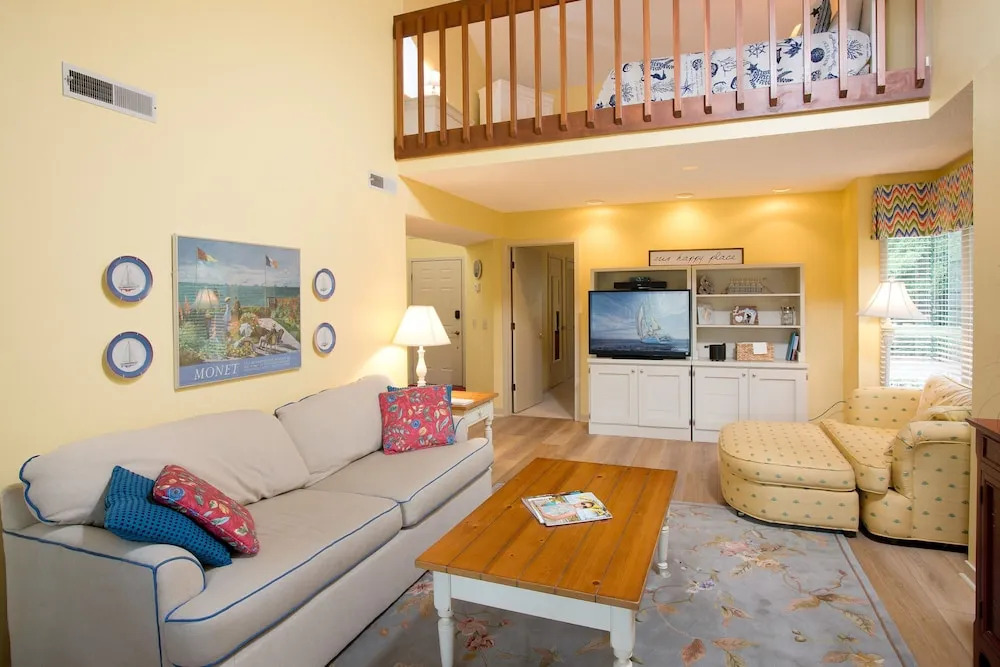 New Listing! Pet-Friendly Beach Villa W/ Pool Condo